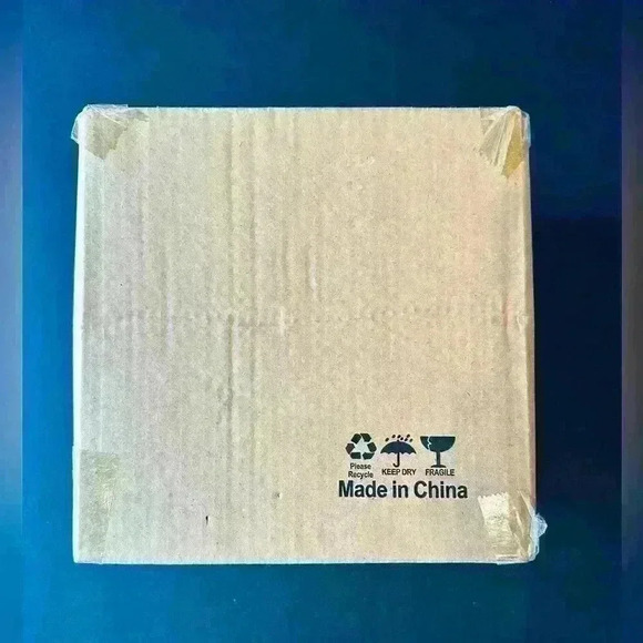 NIB/NWT: DOWAN Holiday Centerpiece Serving Bowls, 9.5” White Ceramic, 2 pack. - Picture 6 of 13